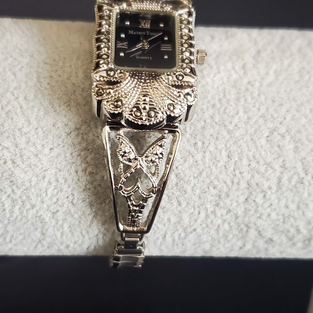 Mathey-Tissot Art Deco Marcasite Filigree Silver Tone Watch Black Dial Running - Picture 6 of 10